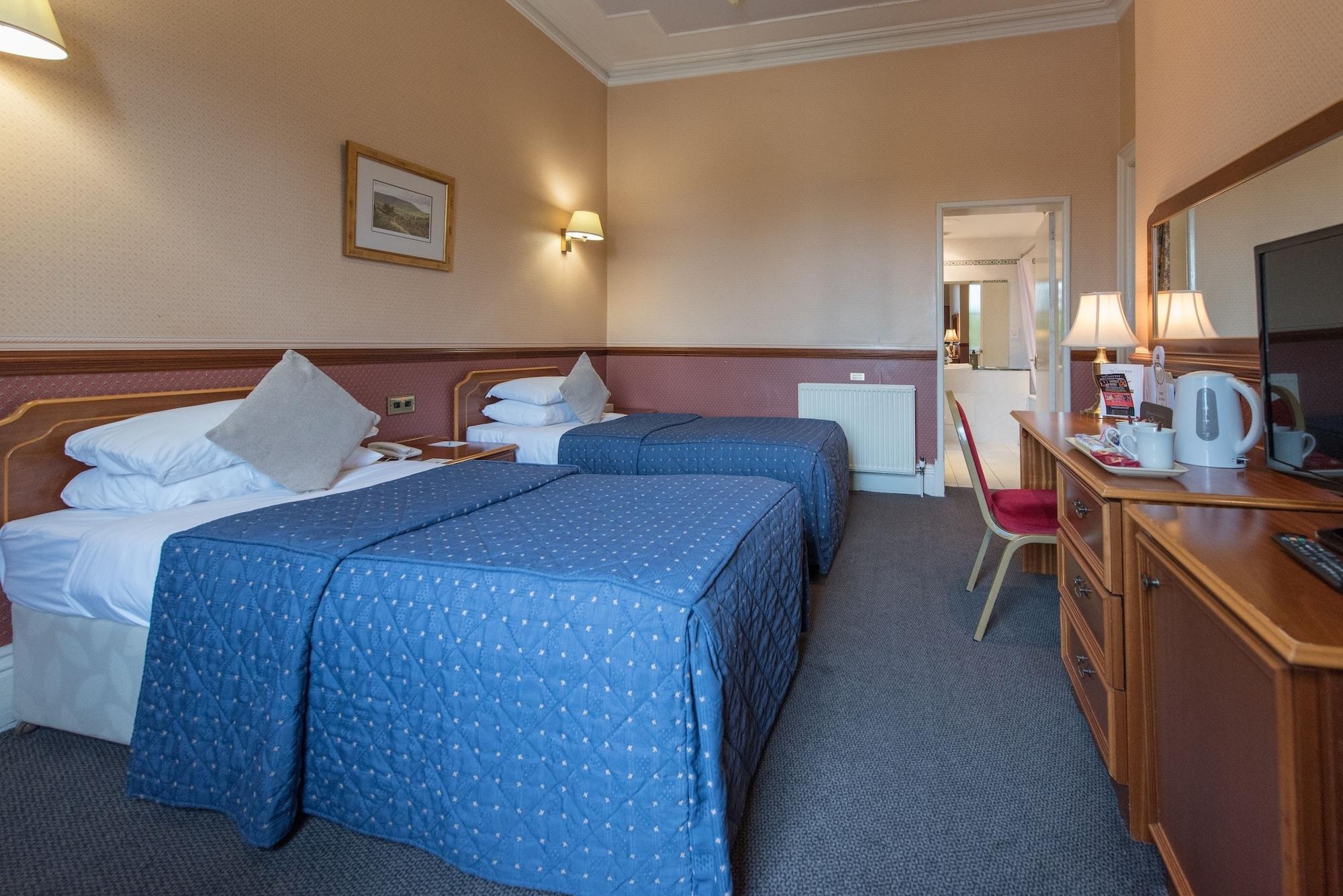 Cairn Hotel Harrogate Extérieur photo